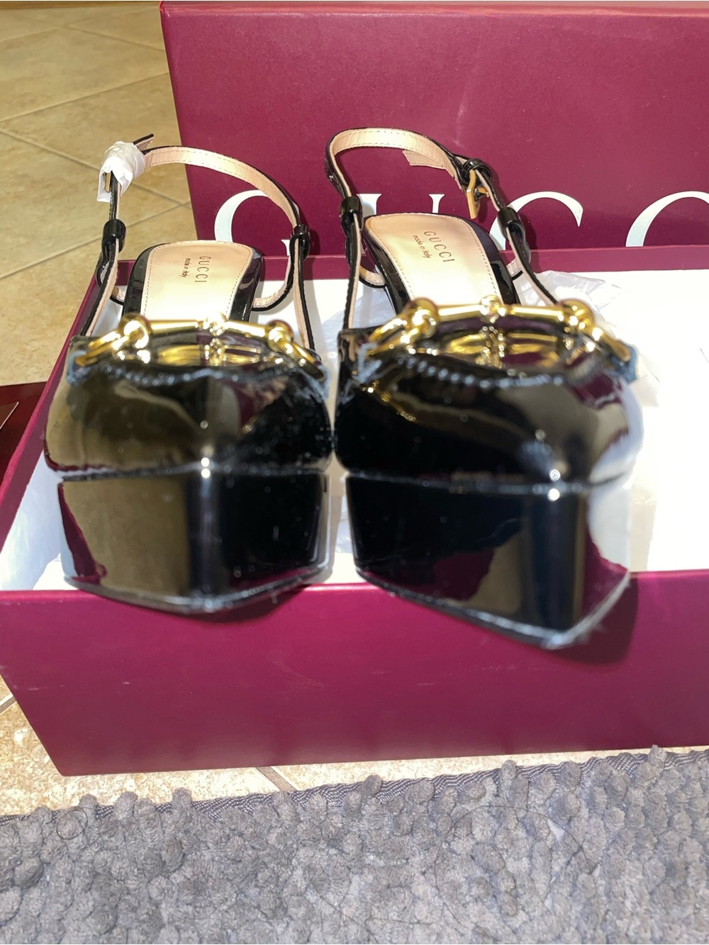 Gucci Black Patent Leather Horsebit Slingback Pumps GG size 7 high heels - Picture 14 of 14